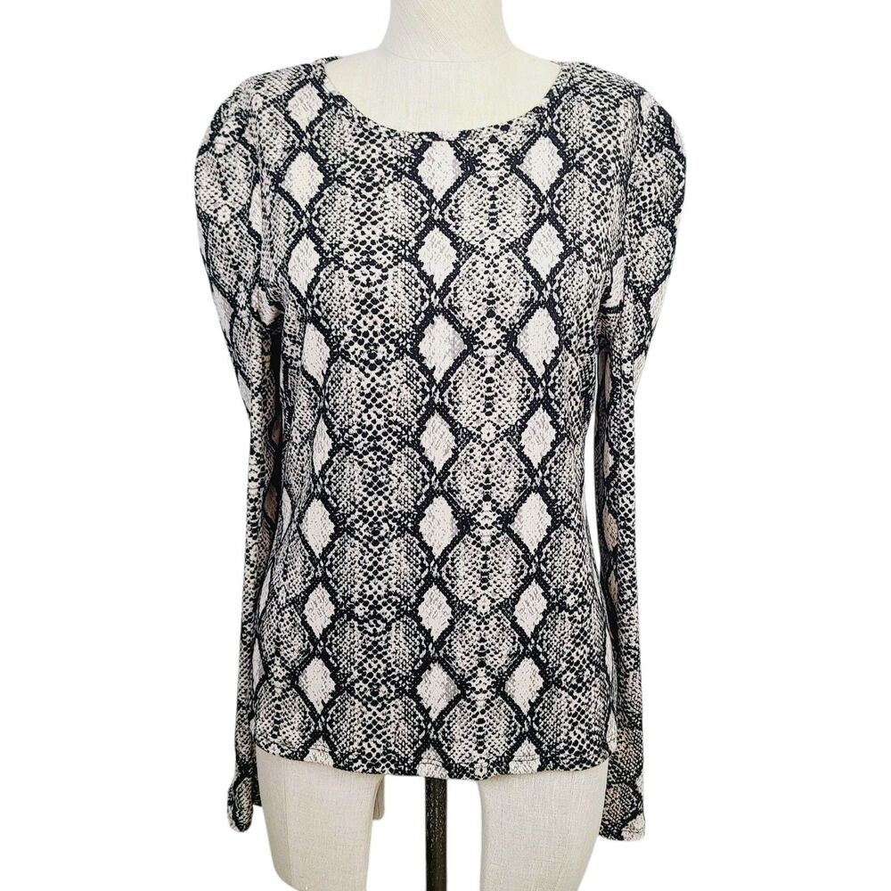 NEW Evereve Sunday In Brooklyn Top L Black Snake Print Knit Puff Sleeve Pullover - Picture 1 of 11
